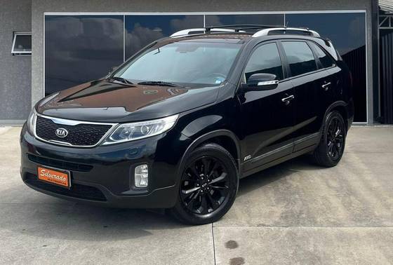 KIA SORENTO 3.5 S.670 V6 4X2 24V GASOLINA 4P AUTOMÁTICO KIA SORENTO 3.5 S.670 V6 4X2 24V GASOLINA 4P AUTOMÁTICO